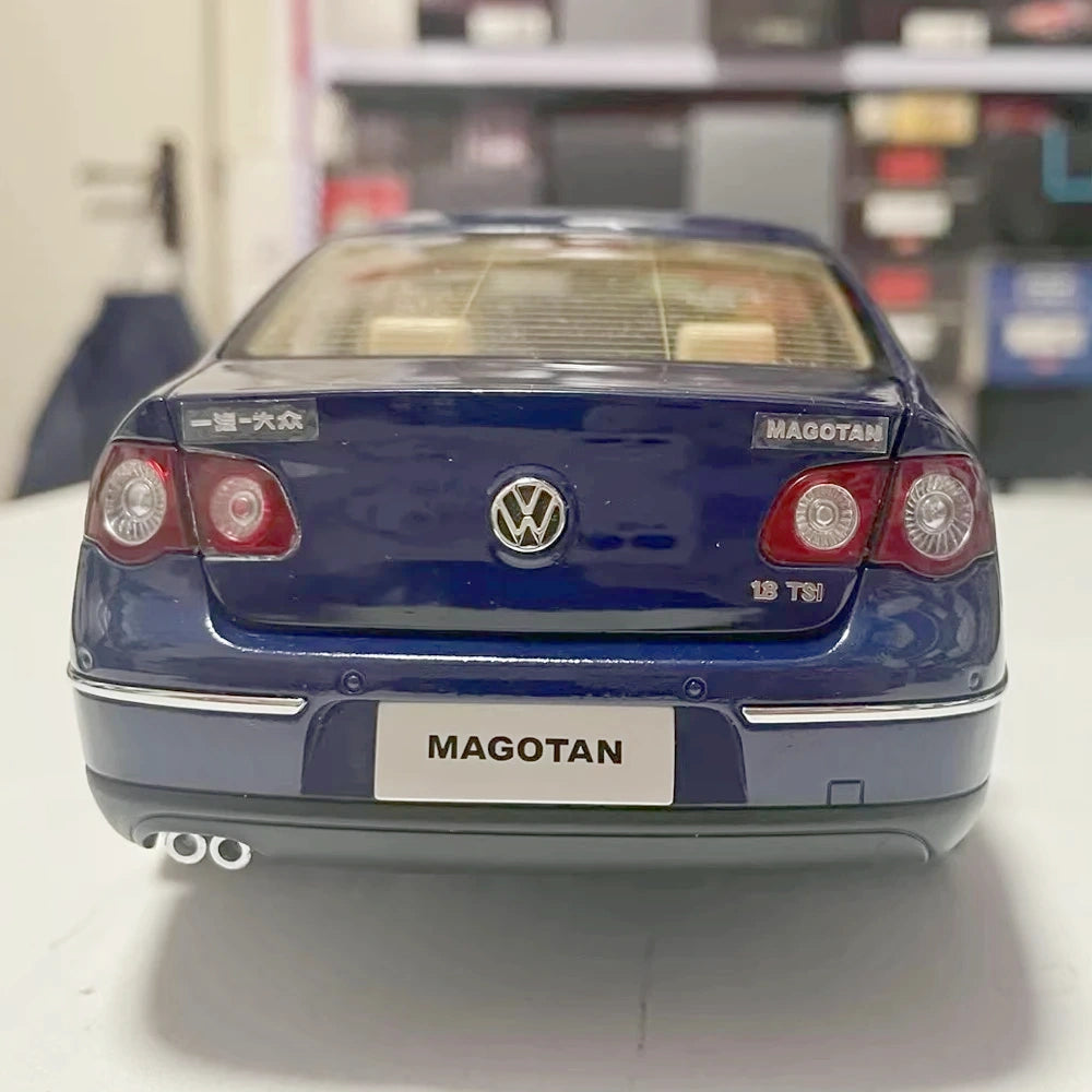 [OEM] 1:18 Volkswagen 2005 Magotan B6 Passat blu modellino di auto Die-Cast