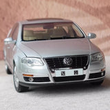 [OEM] 1:18 Volkswagen 2005 Magotan B6 Passat Silver Model Car Die-Cast