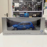 [OEM] 1:18 Volkswagen 2006 Polo Hatchback Blue Model Car Die-Cast