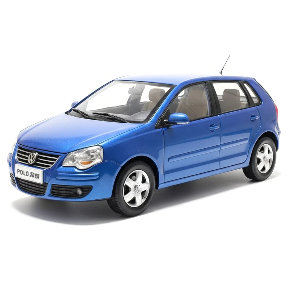 [OEM] 1:18 Volkswagen 2006 Polo Hatchback bleu voiture miniature Die-Cast