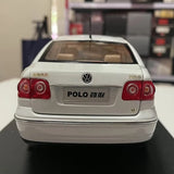 [OEM] 1:18 Volkswagen 2006 Polo Sedan valkoinen pienoismalli Die-Cast