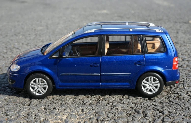 [OEM] 1:18 Volkswagen 2006 Touran Blue Model Car Die-Cast