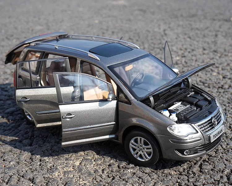 [OEM] 1:18 Volkswagen 2006 Touran Gray Model Car Die-Cast
