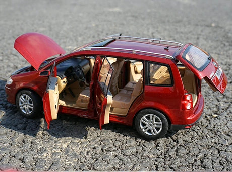 [OEM] 1:18 Volkswagen 2006 Touran Red Model Car Die-Cast
