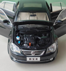 [OEM] 1:18 Volkswagen 2008 Jetta Black Model Car Die-Cast