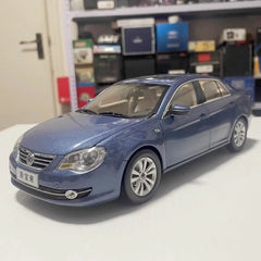 [OEM] 1:18 Volkswagen 2008 Jetta Blue Model Car Die-Cast