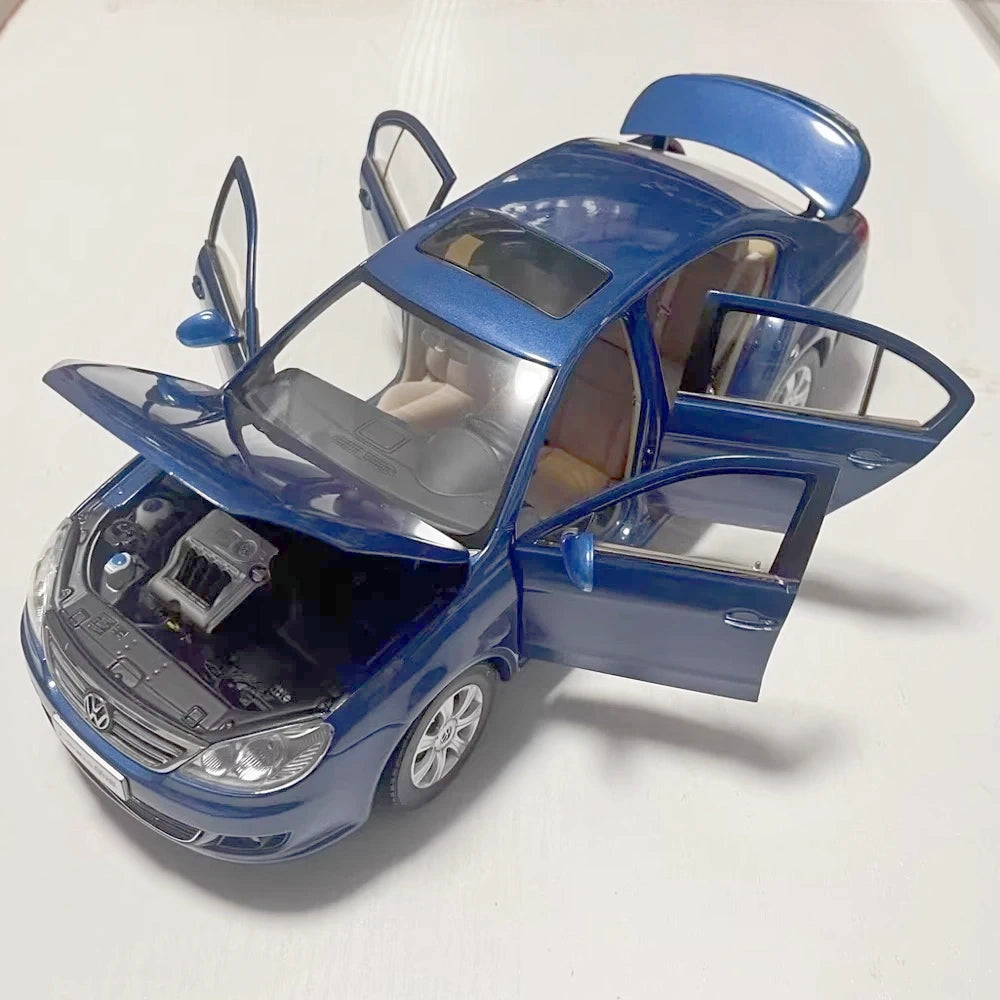 [OEM] 1:18 Volkswagen 2008 Lavida Blue Model Car Die-Cast