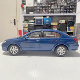 [OEM] 1:18 Volkswagen 2008 Lavida Blue Model Car Die-Cast