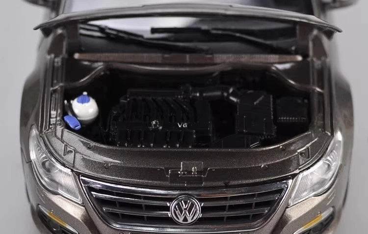 [OEM] 1:18 Volkswagen 2008 Passat CC marrone modellino di auto Die-Cast
