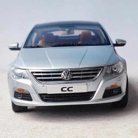 [OEM] 1:18 Volkswagen 2008 Passat CC Silver Model Car Die-Cast