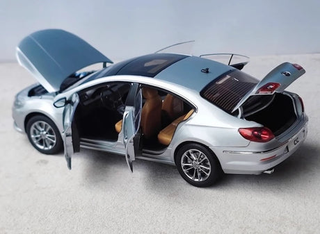 [OEM] 1:18 Volkswagen 2008 Passat CC Silver Model Car Die-Cast