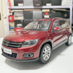 [OEM] 1:18 Volkswagen 2009 Tiguan Red Model Car Die-Cast