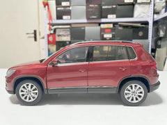 [OEM] 1:18 Volkswagen 2009 Tiguan Red Model Car Die-Cast