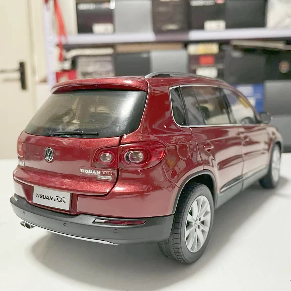 [OEM] 1:18 Volkswagen 2009 Tiguan Red Model Car Die-Cast