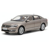[OEM] 1:18 Volkswagen 2011 Passat Brown Model Car Die-Cast
