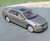[OEM] 1:18 Volkswagen 2011 Passat Brown Model Car Die-Cast