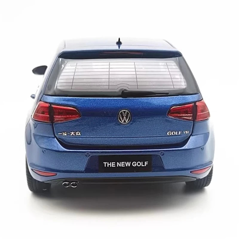 [OEM] 1:18 Volkswagen 2012 Golf Mk7 Blue Model Car Die-Cast