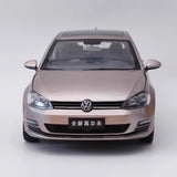 [OEM] 1:18 Volkswagen 2012 Golf Mk7 Pink Model Car Die-Cast