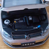 [OEM] 1:18 Volkswagen 2012 Golf Mk7 Pink Model Car Die-Cast