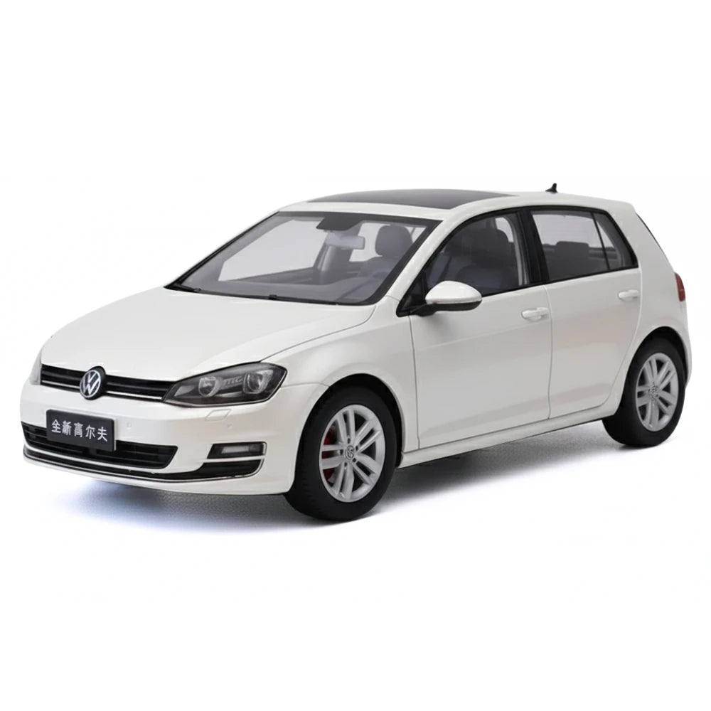 [OEM] 1:18 Volkswagen 2012 Golf Mk7 White Model Car Die-Cast
