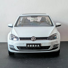 [OEM] 1:18 Volkswagen 2012 Golf Mk7 White Model Car Die-Cast