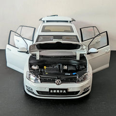 [OEM] 1:18 Volkswagen 2012 Golf Mk7 White Model Car Die-Cast