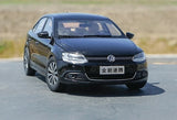 [OEM] 1:18 Volkswagen 2012 Jetta svart modellbil Die-Cast