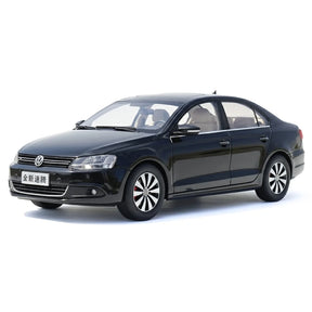 [OEM] 1:18 Volkswagen 2012 Jetta svart modellbil Die-Cast