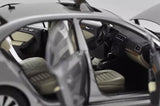 [OEM] 1:18 Volkswagen 2012 Jetta silver modellbil Die-Cast