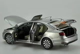 [OEM] 1:18 Volkswagen 2012 Jetta silver modellbil Die-Cast