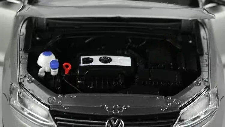 [OEM] 1:18 Volkswagen 2012 Jetta silver modellbil Die-Cast
