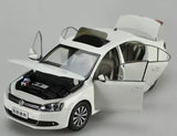 [OEM] 1:18 Volkswagen 2012 Jetta White Model Car Die-Cast
