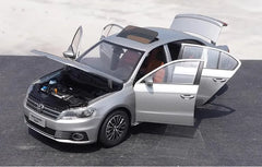 [OEM] 1:18 Volkswagen 2012 Lavida Sport Silver Model Car Die-Cast