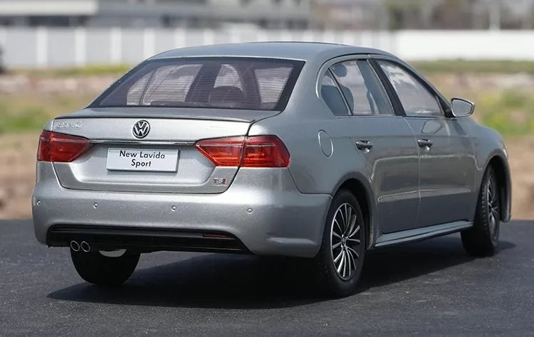 [OEM] 1:18 Volkswagen 2012 Lavida Sport Silver Model Car Die-Cast