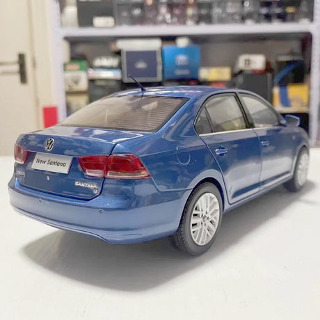 [OEM] 1:18 Volkswagen 2012 Santana Blue Model Car Die-Cast