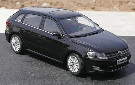 [OEM] 1:18 Volkswagen 2013 Gran Lavida Black Model Car Die-Cast