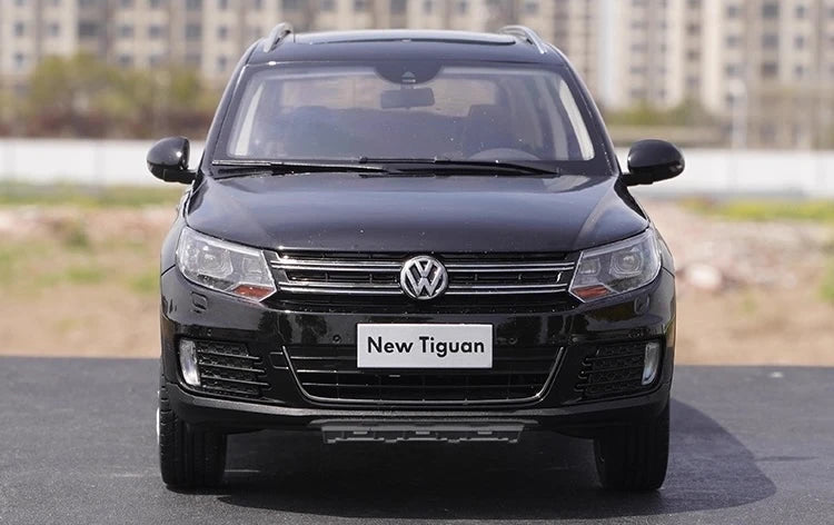 [OEM] 1:18 Volkswagen 2014 Tiguan ブラック モデルカー Die-Cast