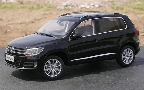 [OEM] 1:18 Volkswagen 2014 Tiguan Black Model Car Die-Cast