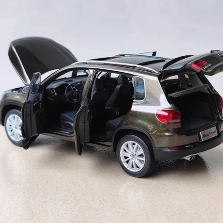 [OEM] 1:18 Volkswagen 2014 Tiguan Brown Model Car Die-Cast