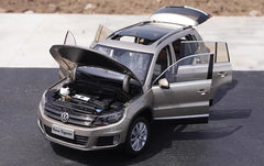[OEM] 1:18 Volkswagen 2014 Tiguan Gold Model Car Die-Cast