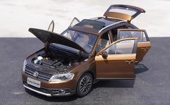 [OEM] 1:18 Volkswagen 2015 Cross Lavida Brown Model Car Die-Cast