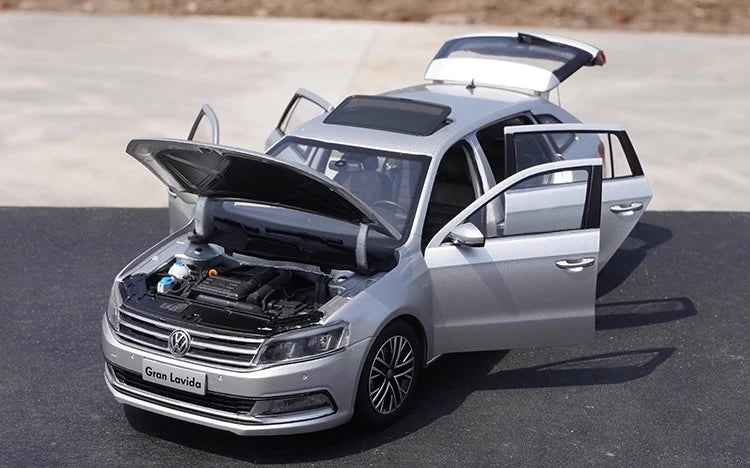 [OEM] 1:18 Volkswagen 2015 Gran Lavida zilver modelauto Die-Cast