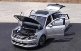 [OEM] 1:18 Volkswagen 2015 Gran Lavida zilver modelauto Die-Cast