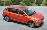 [OEM] 1:18 Volkswagen 2015 Gran Santana Orange Model Car Die-Cast