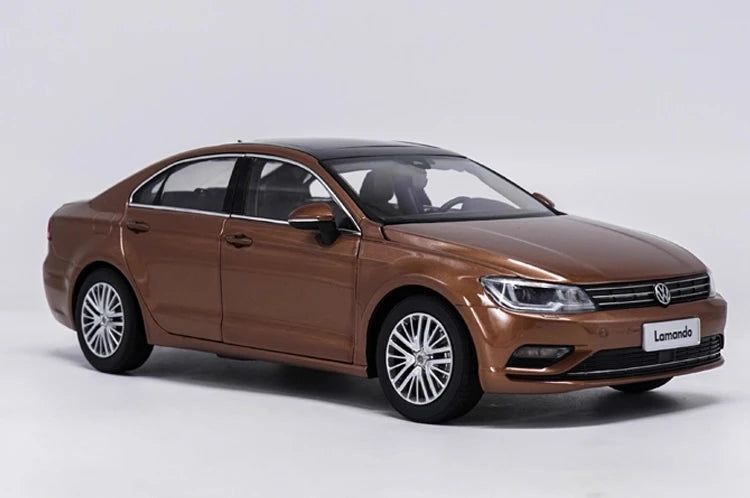 [OEM] 1:18 Volkswagen 2015 Lamando marron voiture miniature Die-Cast