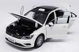 [OEM] 1:18 Volkswagen 2015 Lamando White Model Car Die-Cast