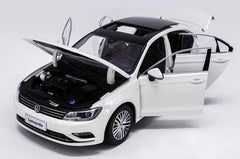 [OEM] 1:18 Volkswagen 2015 Lamando bianco modellino di auto Die-Cast