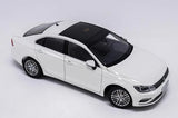 [OEM] 1:18 Volkswagen 2015 Lamando White Model Car Die-Cast