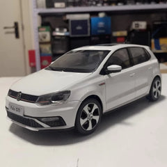 [OEM] 1:18 Volkswagen 2015 Polo 6R GTI White Model Car Die-Cast