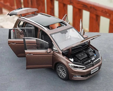 [OEM] 1:18 Volkswagen 2015 Touran L Brown Model Car Die-Cast